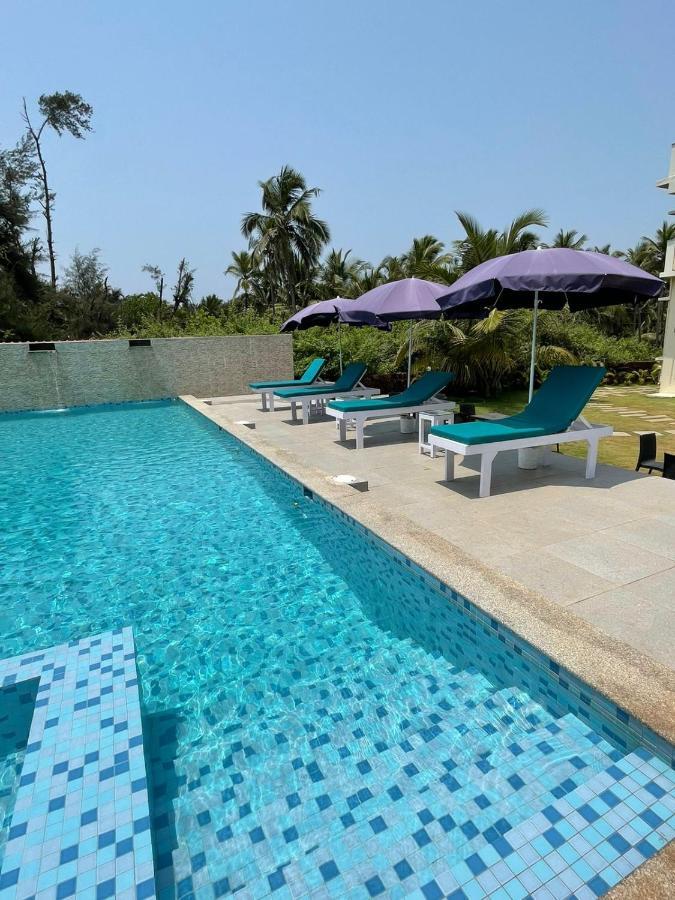 Kay'S By The Sea Hotell Ajgaon Exteriör bild