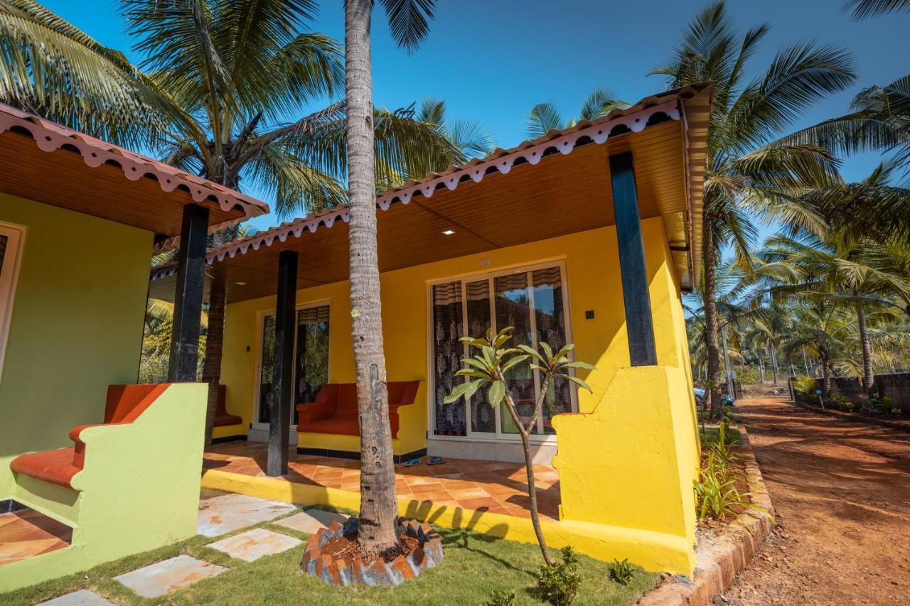 Kay'S By The Sea Hotell Ajgaon Exteriör bild